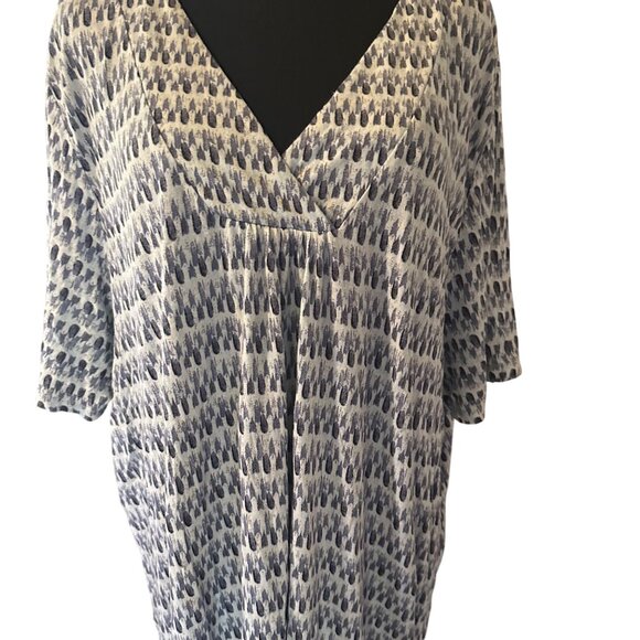 Ulla Popken v-neck short sleeve long plus size gray and white top size 20/22 - Picture 6 of 7